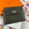 「全新」Hermes 愛馬仕 Kelly pocket 墨綠色 S刻 銀釦