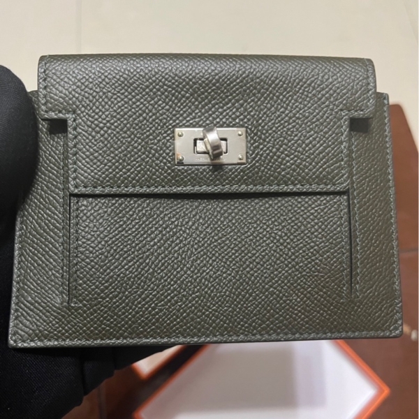 「全新」Hermes 愛馬仕 Kelly pocket 墨綠色 S刻 銀釦